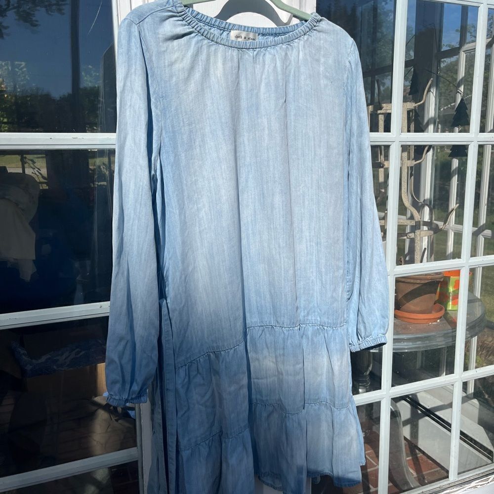 Anthropologie Cloth and Stone Tiered Tencel Chambray Dress NWT - Picture 4 of 12